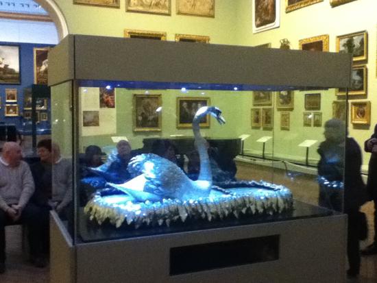 On the Definability of Art